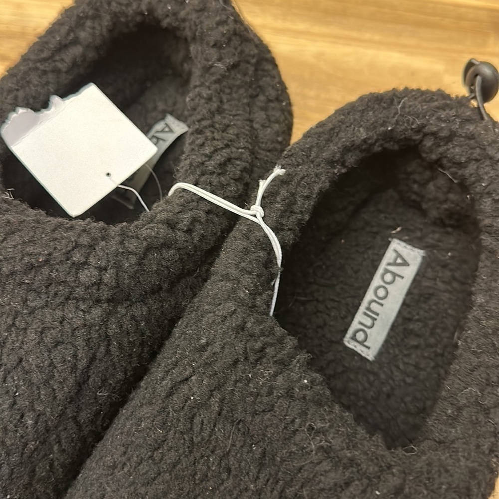 ABOUND slipper - Picture 3 of 4